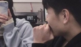 国产情侣露脸,甜蜜瞬间见证爱情力量